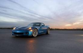 Автомобили Sports Chevrolet Corvete обои рабочий стол