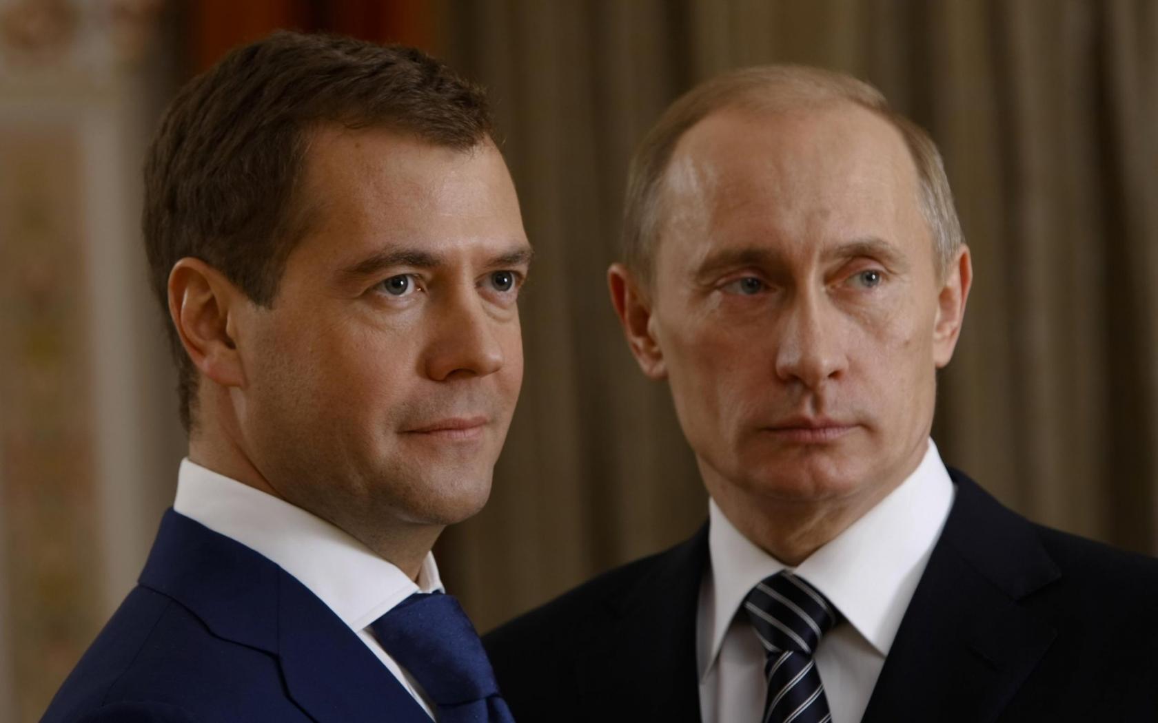 Владимир Путин и Дмитрий Медведев обои рабочий стол Мужчины, парни